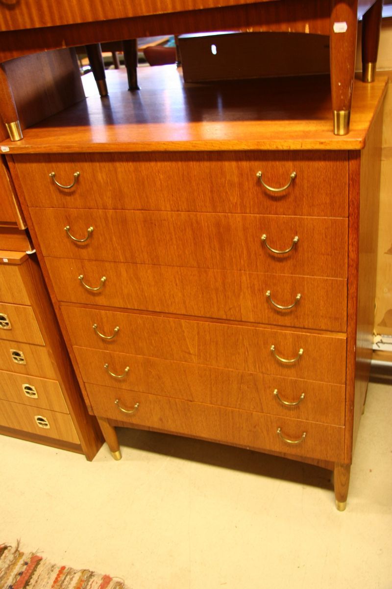 Artikkelnummer: 02.314, Teak kommode fra 60-tallet